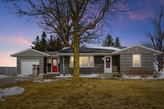 2480 Hwy 30, Dewitt, IA 52742