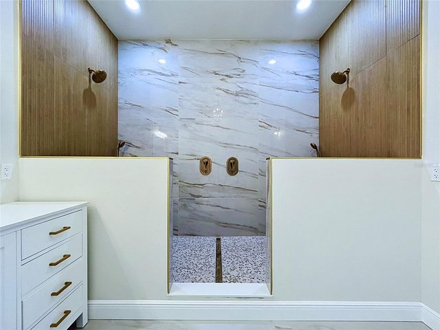 32502 GREENWOOD LOOP, Wesley Chapel, FL 33545