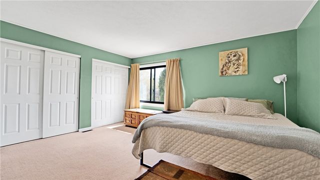 5743 Running Brook Road, Farmington, NY 14425