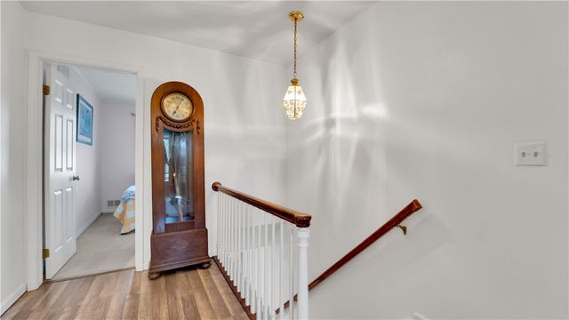 5743 Running Brook Road, Farmington, NY 14425