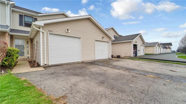 5743 Running Brook Road, Farmington, NY 14425