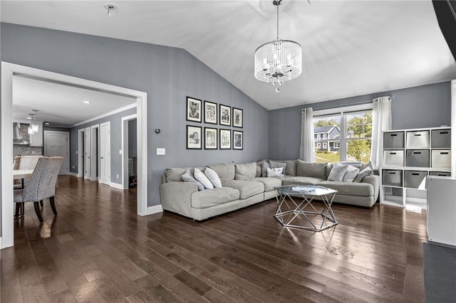 78 Harbor Ridge Lane, Tiverton, RI 02878