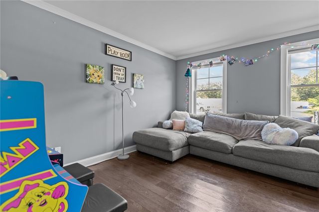 78 Harbor Ridge Lane, Tiverton, RI 02878