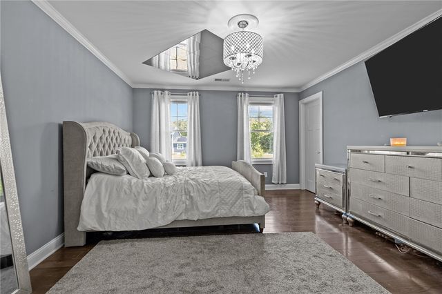 78 Harbor Ridge Lane, Tiverton, RI 02878