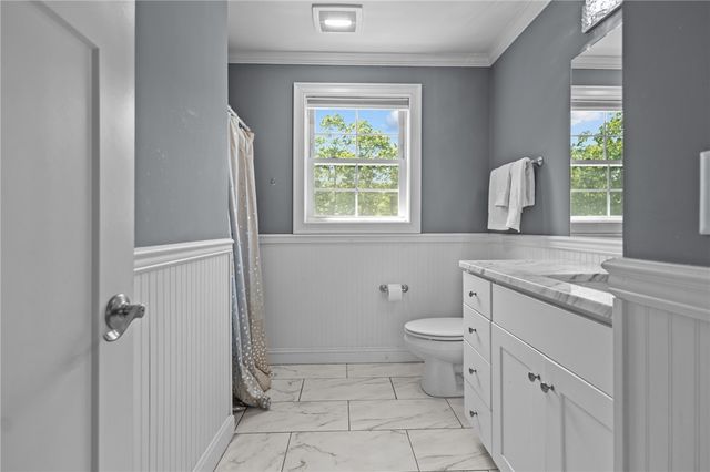 78 Harbor Ridge Lane, Tiverton, RI 02878