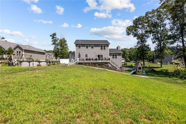 78 Harbor Ridge Lane, Tiverton, RI 02878