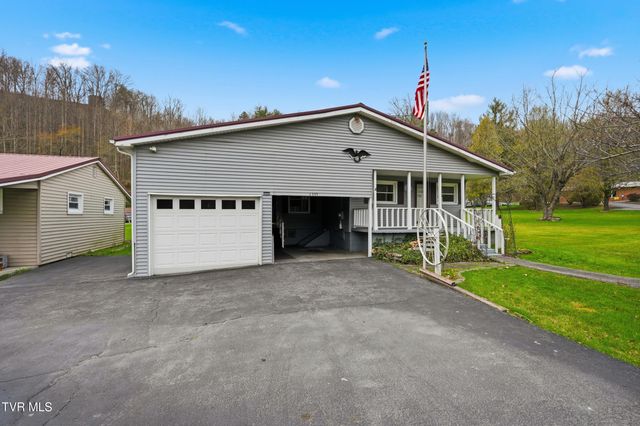 1333 Dante Road, Saint Paul, VA 24283