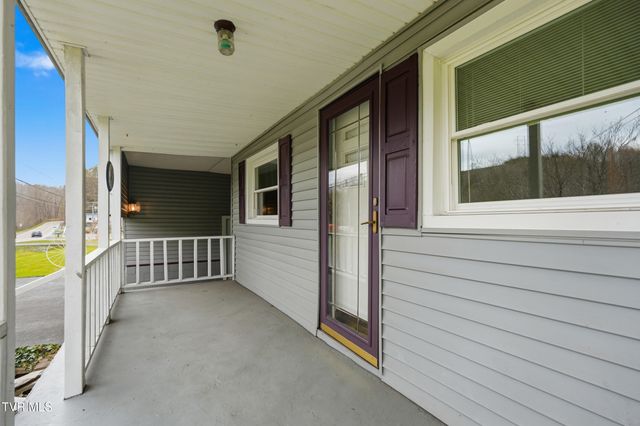 1333 Dante Road, Saint Paul, VA 24283