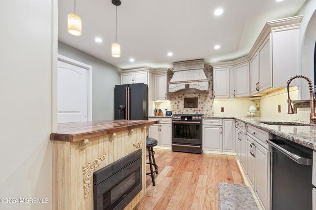 300 Ocean Avenue N 1A, Long Branch, NJ 07740