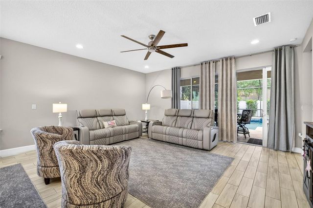 29894 CHAPEL CHASE DRIVE, Wesley Chapel, FL 33545