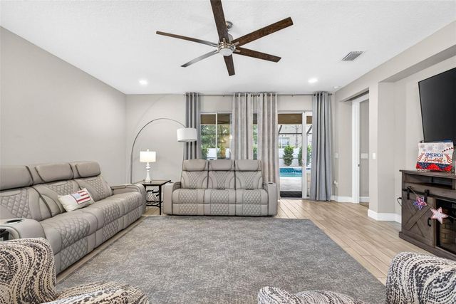 29894 CHAPEL CHASE DRIVE, Wesley Chapel, FL 33545