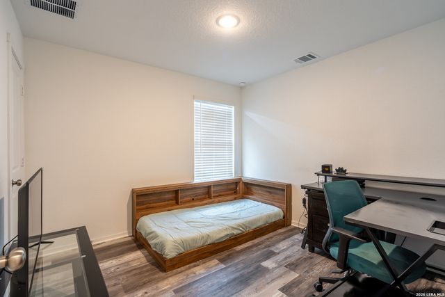3746 GLADE CRK, San Antonio, TX 78245