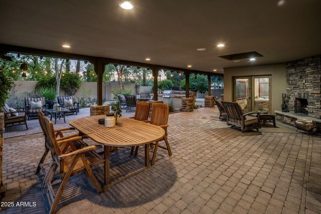 11021 N 74TH Street, Scottsdale, AZ 85260