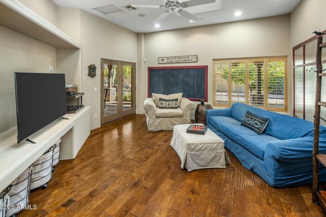 11021 N 74TH Street, Scottsdale, AZ 85260