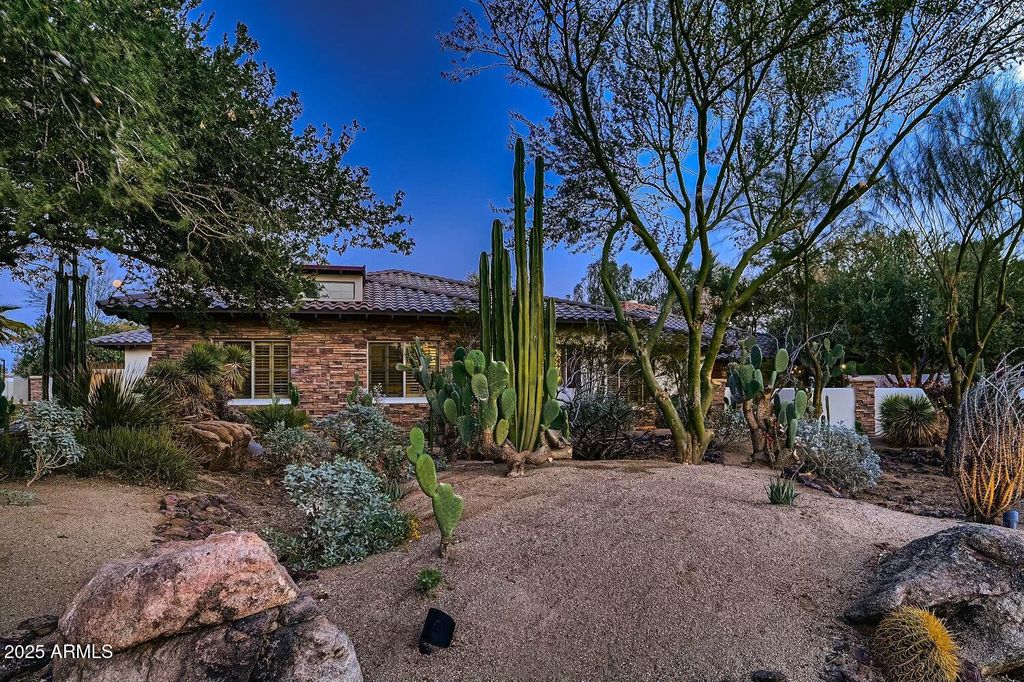 11021 N 74TH Street, Scottsdale, AZ 85260 — photo 2