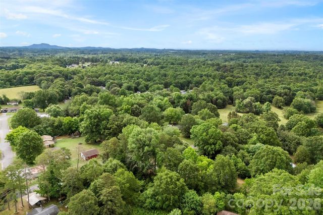 321 Bell Road, Kings Mountain, NC 28086