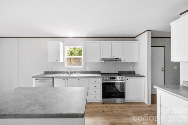 321 Bell Road, Kings Mountain, NC 28086