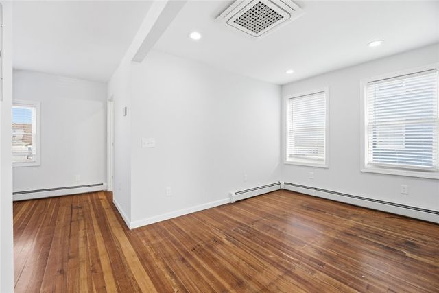 378 Juniper Street, East Providence, RI 02914