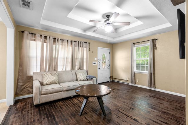 4427 Baldwin Street, Dallas, TX 75210
