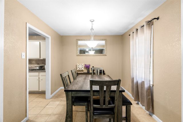 4427 Baldwin Street, Dallas, TX 75210