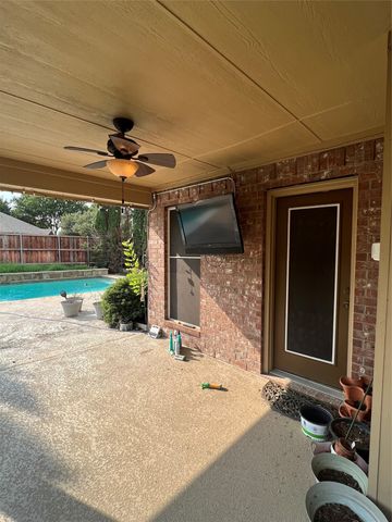 1216 Pleasant Oaks Drive, Lewisville, TX 75067