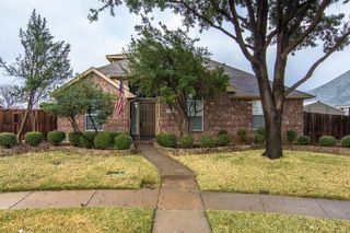1216 Pleasant Oaks Drive, Lewisville, TX 75067