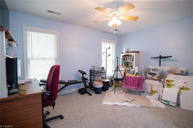 5367 Darwood Estate Lane, Winston-salem, NC 27106