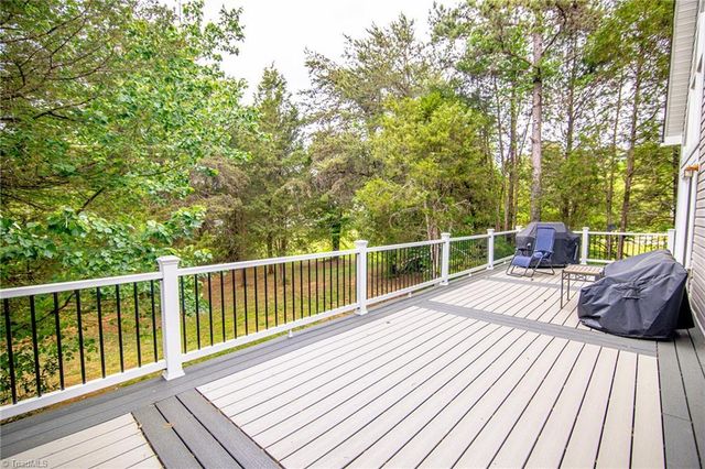 5367 Darwood Estate Lane, Winston-salem, NC 27106