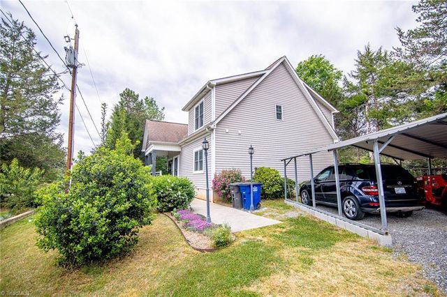 5367 Darwood Estate Lane, Winston-salem, NC 27106