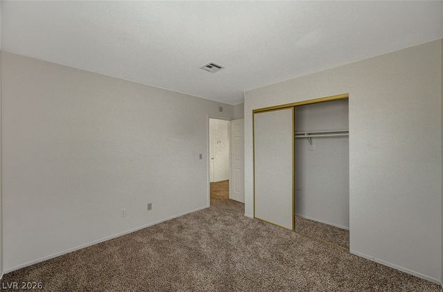 8021 Redskin Circle, Las Vegas, NV 89145