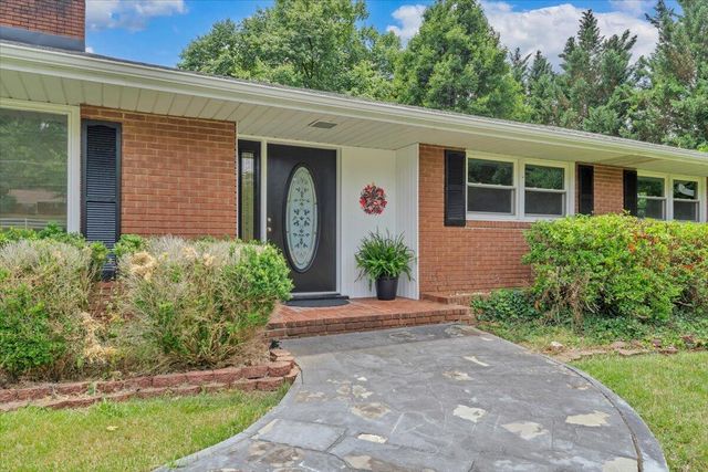 4962 Bower RD, Roanoke, VA 24018