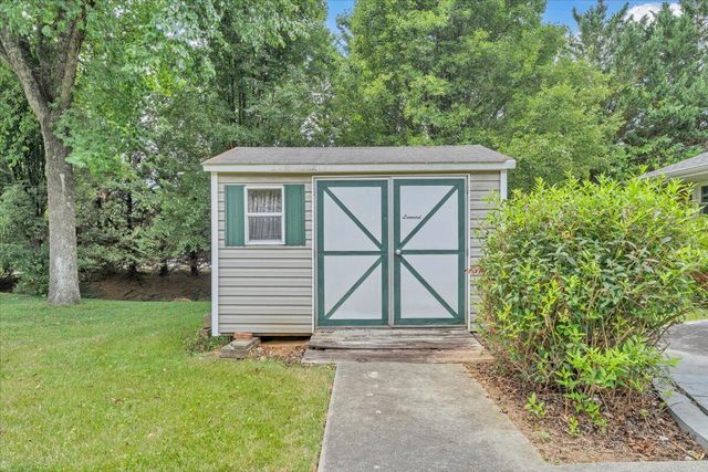 4962 Bower RD, Roanoke, VA 24018