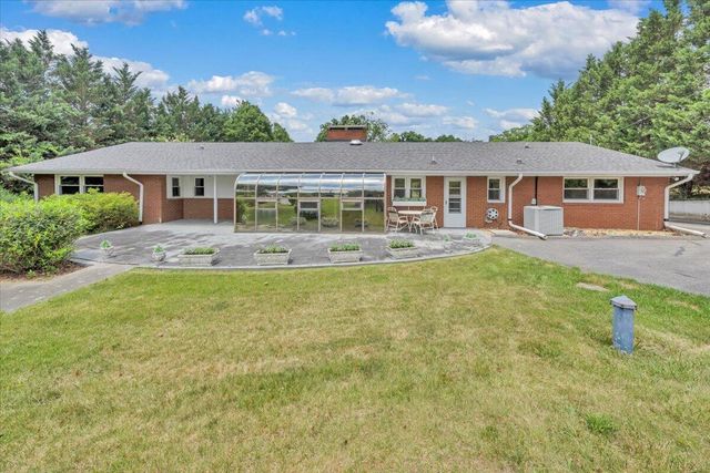 4962 Bower RD, Roanoke, VA 24018