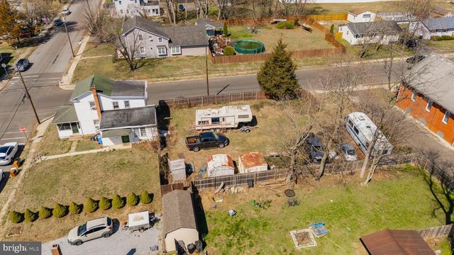 231 N MAIN ST, Clayton, NJ 08312