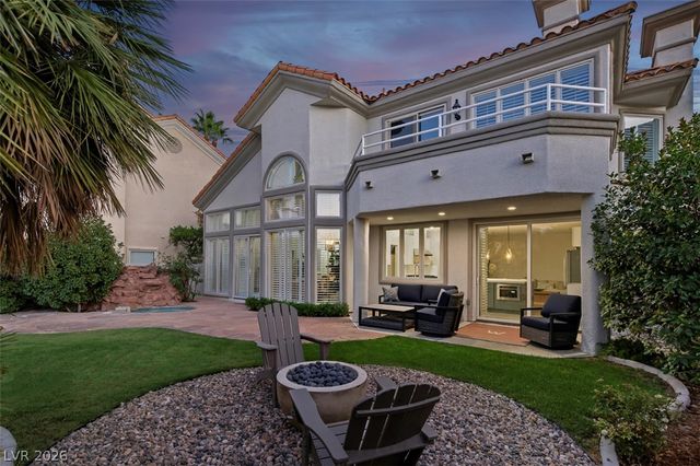 8848 Rainbow Ridge Drive, Las Vegas, NV 89117
