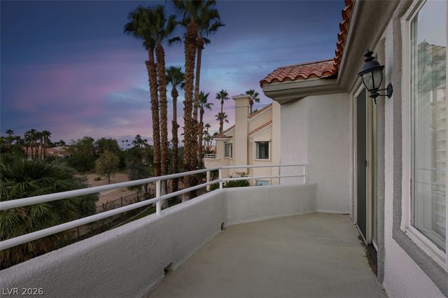 8848 Rainbow Ridge Drive, Las Vegas, NV 89117