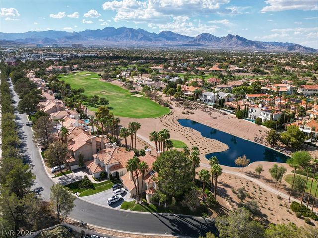8848 Rainbow Ridge Drive, Las Vegas, NV 89117