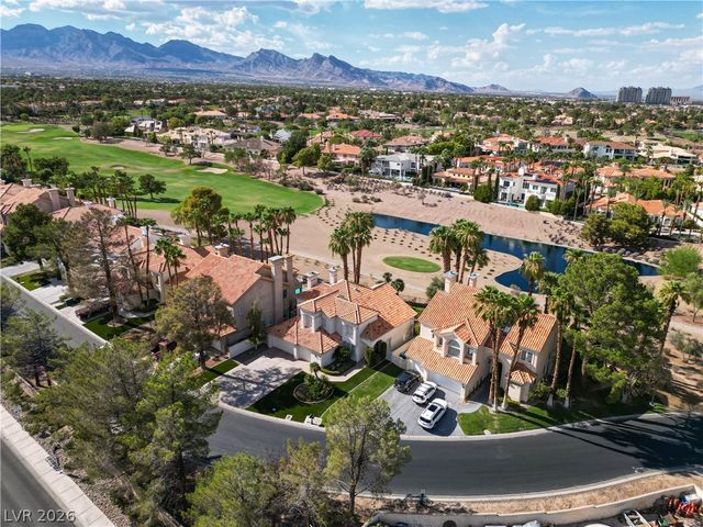 8848 Rainbow Ridge Drive, Las Vegas, NV 89117