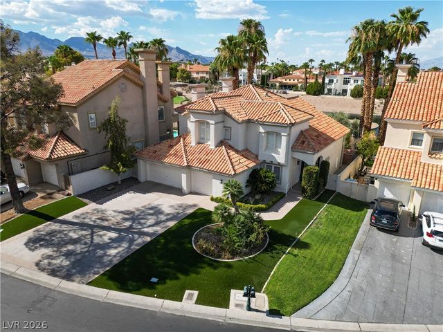 8848 Rainbow Ridge Drive, Las Vegas, NV 89117