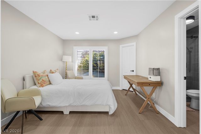 8848 Rainbow Ridge Drive, Las Vegas, NV 89117