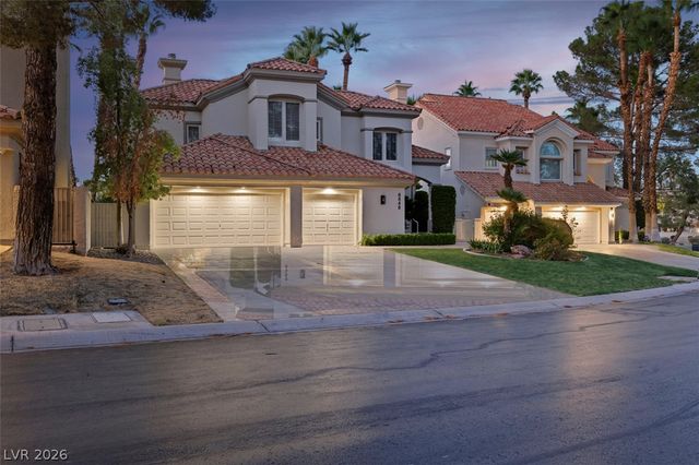 8848 Rainbow Ridge Drive, Las Vegas, NV 89117