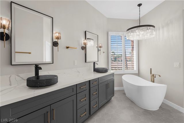 8848 Rainbow Ridge Drive, Las Vegas, NV 89117