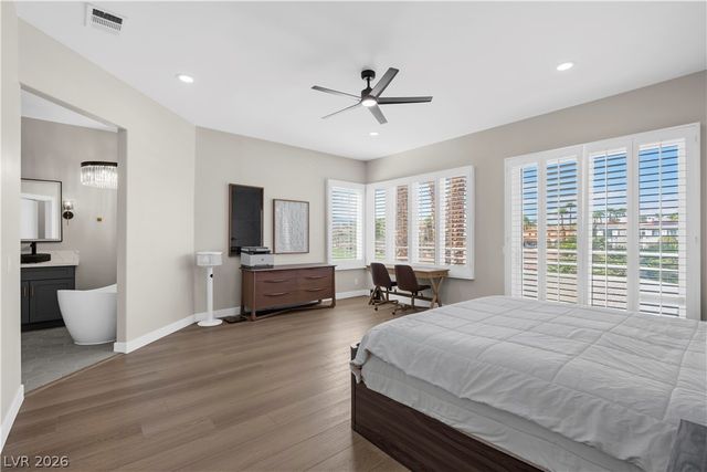 8848 Rainbow Ridge Drive, Las Vegas, NV 89117