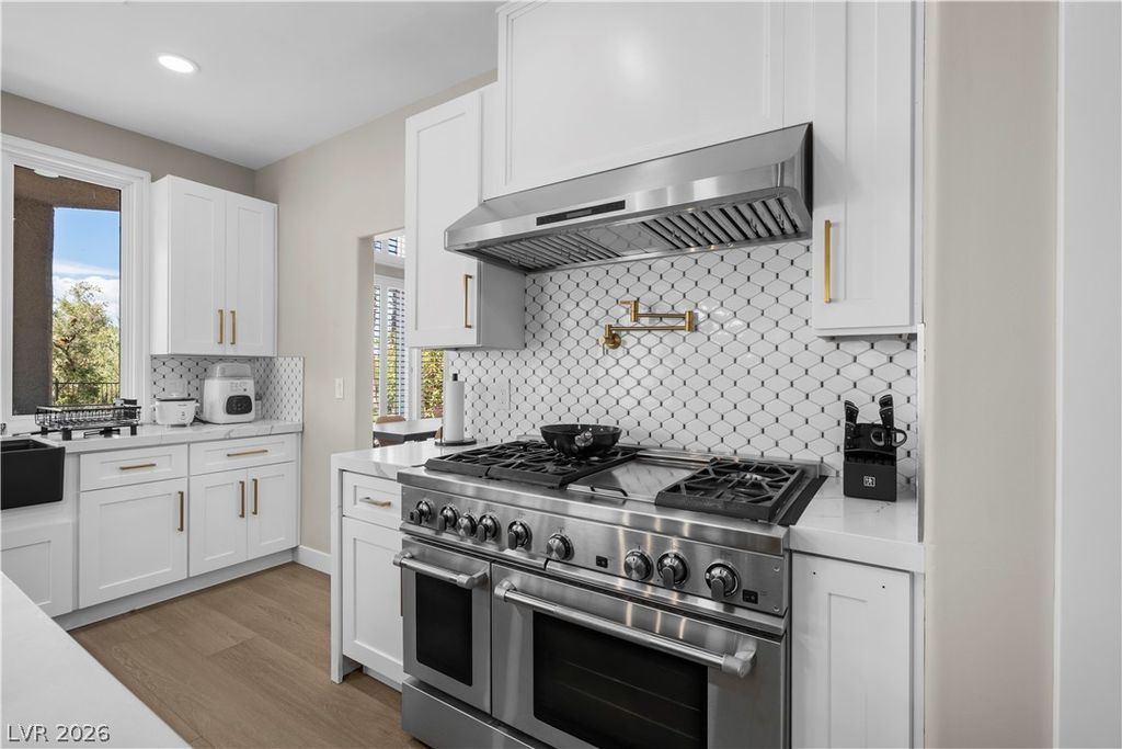 8848 Rainbow Ridge Drive, Las Vegas, NV 89117 — photo 4