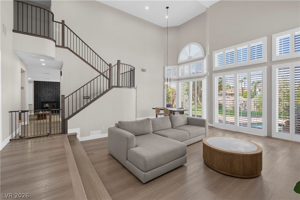 8848 Rainbow Ridge Drive, Las Vegas, NV 89117 — photo 5