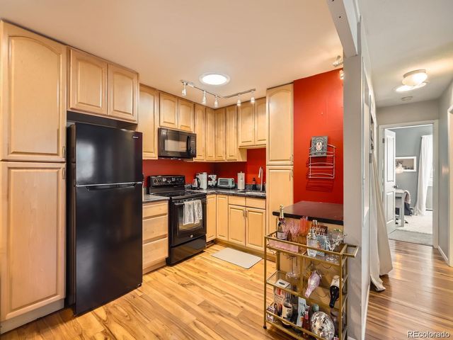 625 Pearl Street 23, Boulder, CO 80302