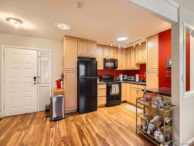 625 Pearl Street 23, Boulder, CO 80302