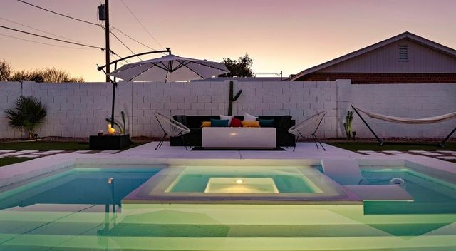 1450 E Hoover Avenue, Phoenix, AZ 85006