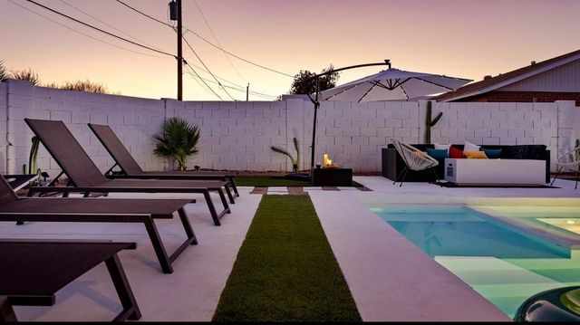 1450 E Hoover Avenue, Phoenix, AZ 85006