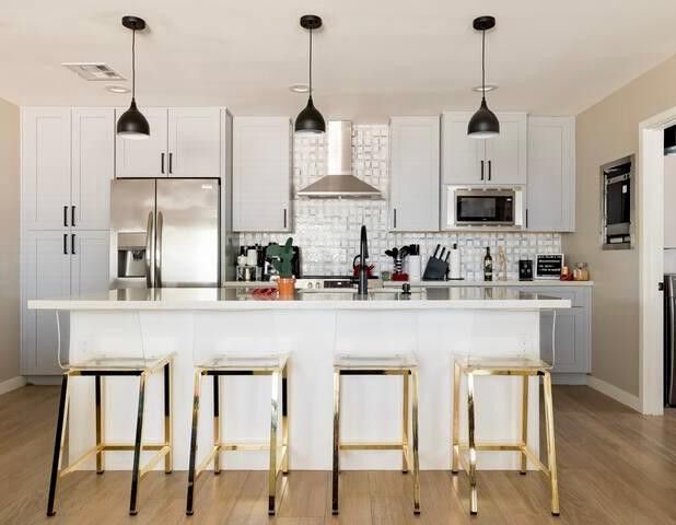 1450 E Hoover Avenue, Phoenix, AZ 85006
